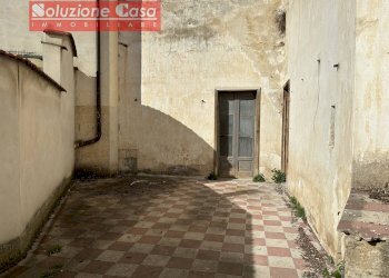 Foto 9 - Casa indipendente via Mazzini, Canosa di Puglia - foto 9