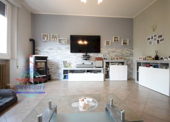 Foto 8 - Quadrilocale VIA STATALE
 
156, Terre del Reno - foto 8