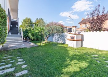 Foto 8 - Casa semi indipendente Via Teognide
120, Roma - foto 8