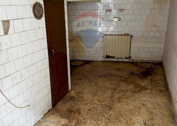 Stanza vuota - Casa indipendente Piazza Trinacria
 
4, Valguarnera Caropepe - foto 5