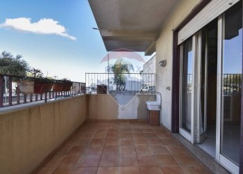 terrazzo - Trilocale via Caminiti
 
3, Santa Teresa di Riva - foto 15