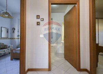 Hall / corridoio - Trilocale via Caminiti
 
3, Santa Teresa di Riva - foto 19