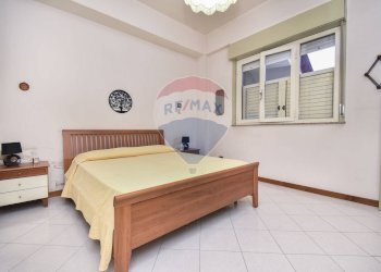 Camera / camera da letto - Trilocale via Caminiti
 
3, Santa Teresa di Riva - foto 21