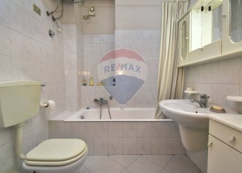 Bagno - Trilocale via Caminiti
 
3, Santa Teresa di Riva - foto 24