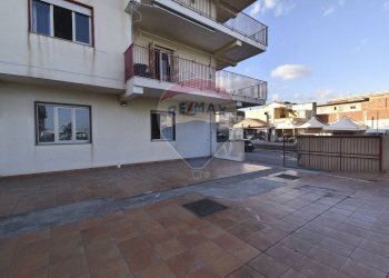 posto auto - Trilocale via Caminiti
 
3, Santa Teresa di Riva - foto 27