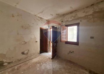 Stanza vuota - Casa indipendente Via Guglielmo
 
19-20-21, Catania - foto 49