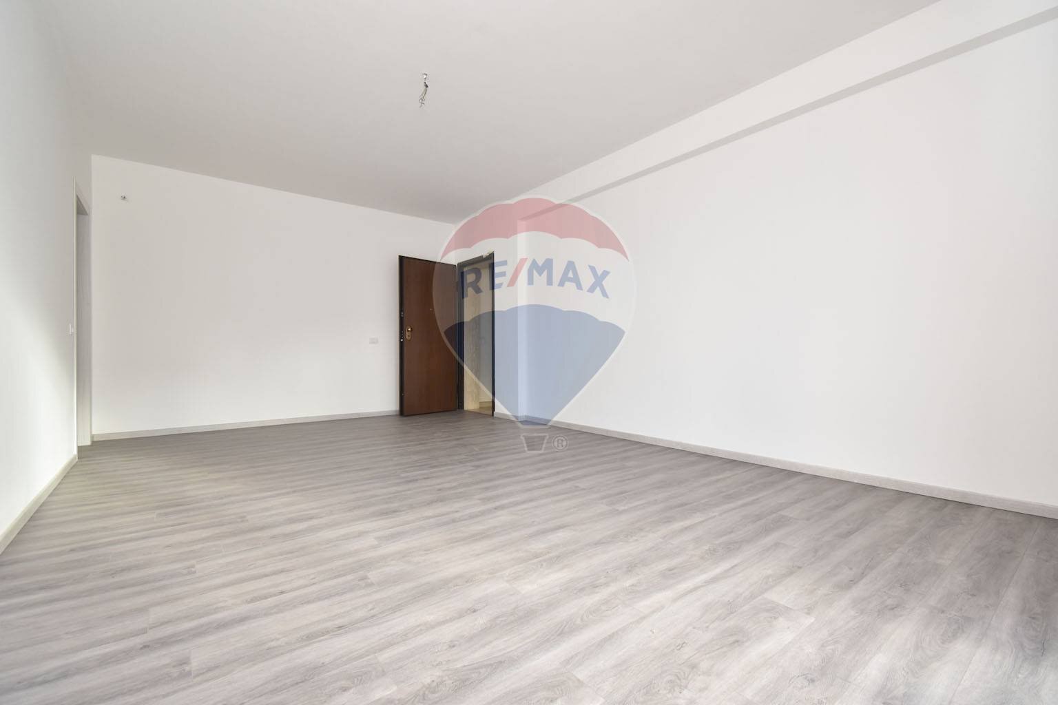 Stanza vuota - Appartamento Via Morgioni Traversa B
 
3, Valverde - foto 3