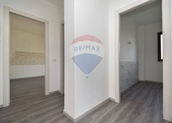 Hall / corridoio - Appartamento Via Morgioni Traversa B
 
3, Valverde - foto 12