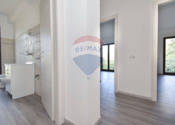 Hall / corridoio - Appartamento Via Morgioni Traversa B
 
3, Valverde - foto 16