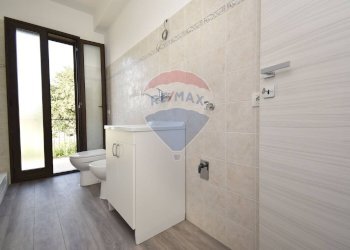 Bagno - Appartamento Via Morgioni Traversa B
 
3, Valverde - foto 20