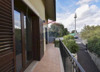 Balcone - Appartamento Via Morgioni Traversa B
 
3, Valverde - foto 30