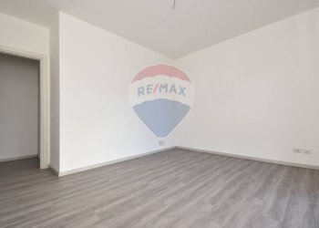 Stanza vuota - Appartamento Via Morgioni Traversa B
 
3, Valverde - foto 31