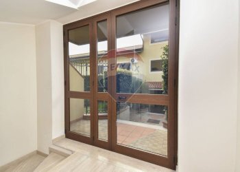 Stanza vuota - Appartamento Via Morgioni Traversa B
 
3, Valverde - foto 39