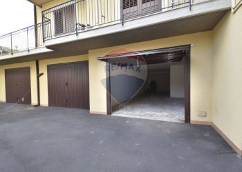 Parcheggio - Appartamento Via Morgioni Traversa B
 
3, Valverde - foto 45