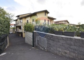 Casa all\'aperto - Appartamento Via Morgioni Traversa B
 
3, Valverde - foto 48