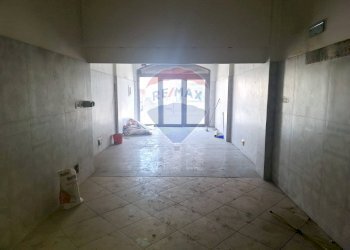 Stanza vuota - Shop via Roma
 
130, Mascalucia - photo 4