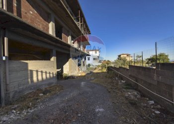 Edificio all\'aperto - Appartamento Via Del Pettirosso
 
67, Belpasso - foto 29