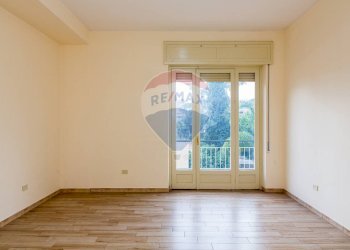 Stanza vuota - Trilocale Via Veneto
 
20, Acireale - foto 1