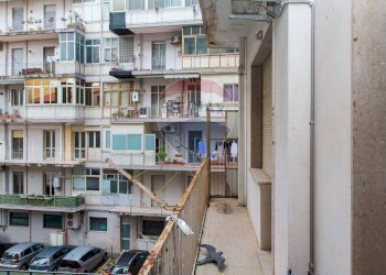 Edificio all\'aperto - Trilocale Via Veneto
 
20, Acireale - foto 12