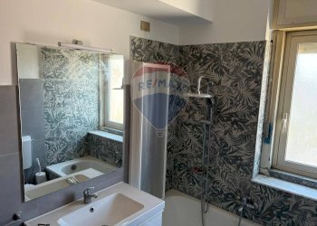 Bagno - Trilocale Viale Nitta
 
2, Catania - foto 11