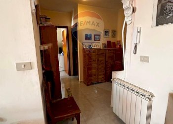 Hall / corridoio - Four-room apartment Viale Europa
 
50, San Pietro Clarenza - photo 7