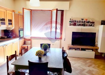 Sala da pranzo - Trilocale Figline e Incisa Valdarno - foto 2