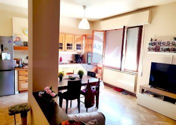 Sala da pranzo - Trilocale Figline e Incisa Valdarno - foto 6