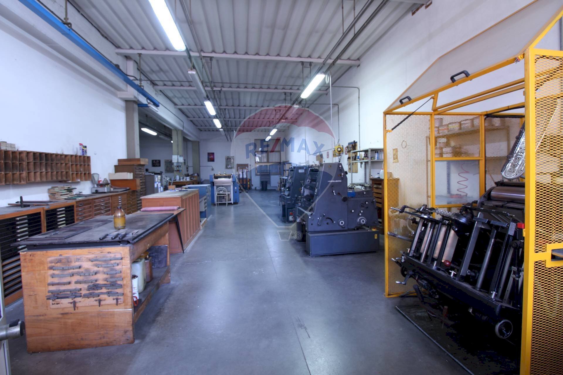 Foto 3 - Capannone Via Giuseppe di Vittorio
 
35, Empoli - foto 3