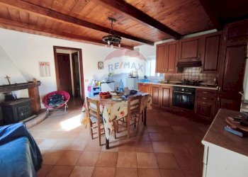 Cucina - Casa indipendente destre di ghiandaro
 
snc, San Marco Argentano - foto 11