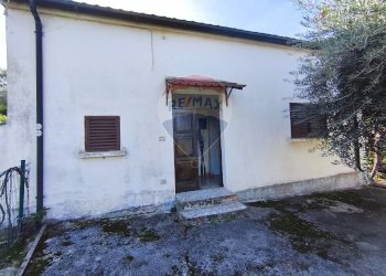 Casa all\'aperto - Casa indipendente destre di ghiandaro
 
snc, San Marco Argentano - foto 26