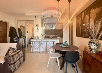 Sala da pranzo - Trilocale via Giovanni Paolo Secondo
 
13, Fiumefreddo di Sicilia - foto 5