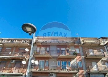 Edificio all\'aperto - Appartamento Via Nazionale
 
214, Troina - foto 1