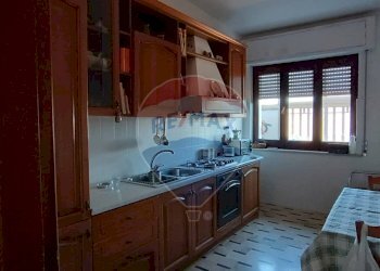 Cucina - Appartamento Via Nazionale
 
214, Troina - foto 4