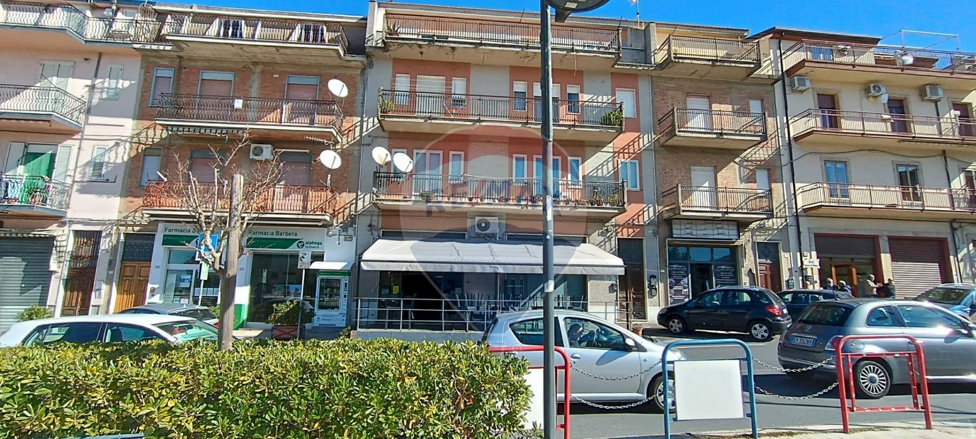 Edificio all\'aperto - Trilocale Via Nazionale
 
216, Troina - foto 2