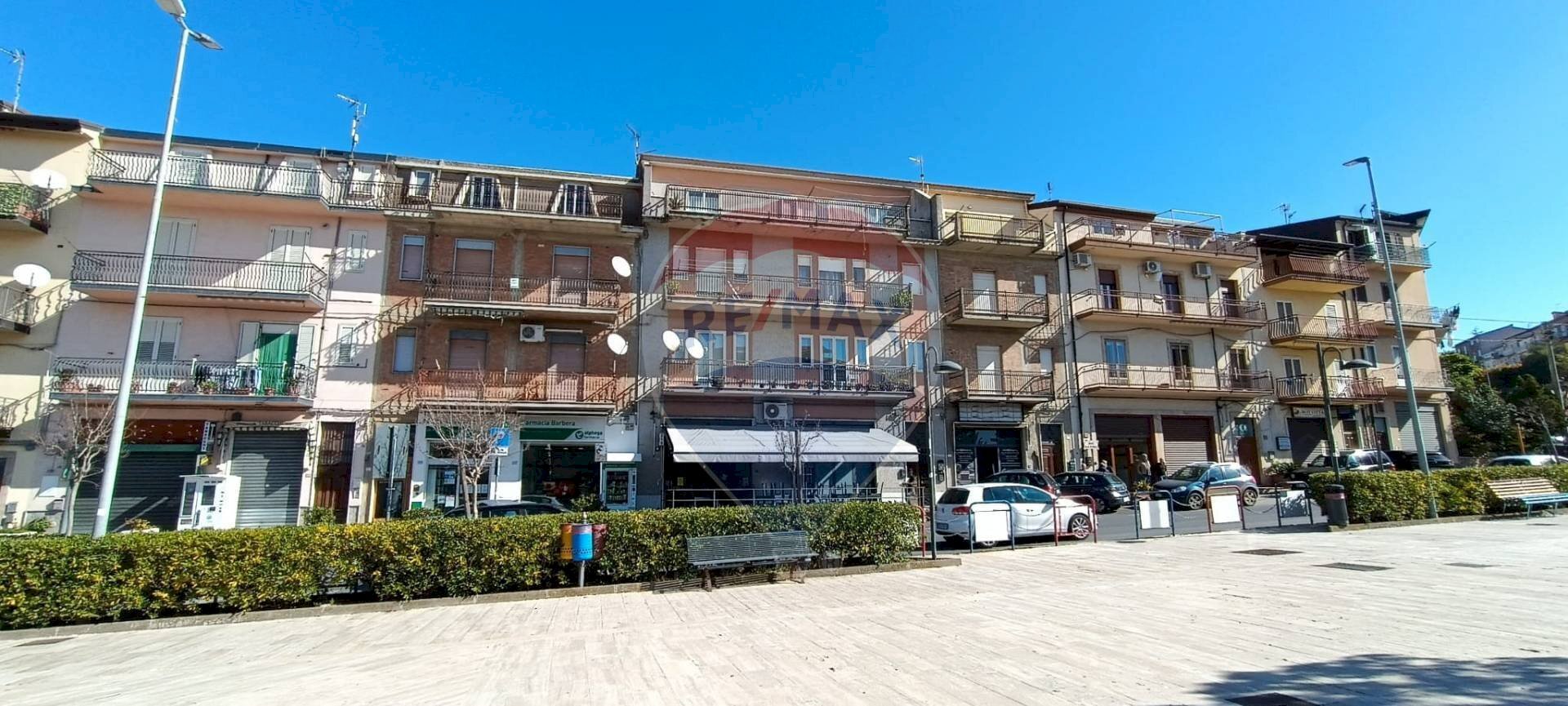 Edificio all\'aperto - Trilocale Via Nazionale
 
216, Troina - foto 3