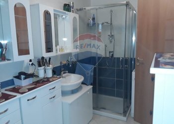 Bagno - Villa Contrada Roccella
 
snc, San Cataldo - foto 20