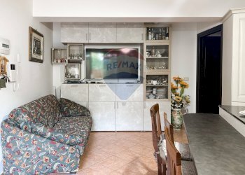 Sala da pranzo - Appartamento Via San giuseppe
 
1, Alì Terme - foto 10