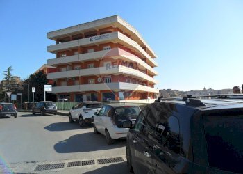 Edificio all\'aperto - Ufficio via carlo pisacane
 
32, Caltanissetta - foto 8