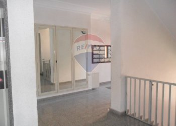 Hall / corridoio - Ufficio via carlo pisacane
 
32, Caltanissetta - foto 22