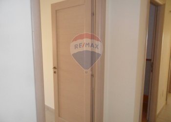 Hall / corridoio - Ufficio via carlo pisacane
 
32, Caltanissetta - foto 30