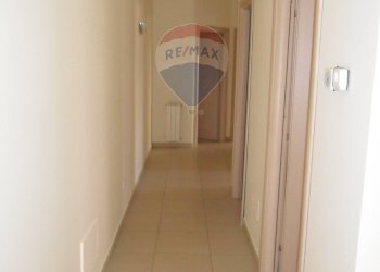 Hall / corridoio - Ufficio via carlo pisacane
 
32, Caltanissetta - foto 45