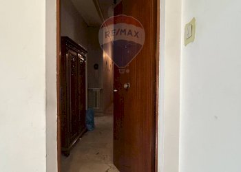 Hall / corridoio - Appartamento Piazza Martiri D'Ungheria
 
9, Caltanissetta - foto 17