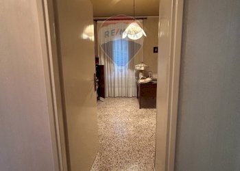 Hall / corridoio - Appartamento Piazza Martiri D'Ungheria
 
9, Caltanissetta - foto 26