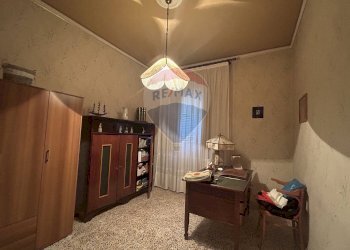 Camera / camera da letto - Appartamento Piazza Martiri D'Ungheria
 
9, Caltanissetta - foto 3