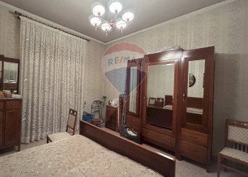 Camera / camera da letto - Appartamento Piazza Martiri D'Ungheria
 
9, Caltanissetta - foto 29