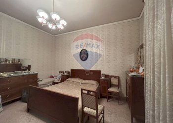 Camera / camera da letto - Appartamento Piazza Martiri D'Ungheria
 
9, Caltanissetta - foto 2