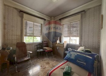 Camera / camera da letto - Appartamento Piazza Martiri D'Ungheria
 
9, Caltanissetta - foto 36