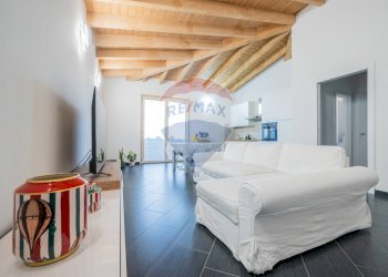 Soggiorno - Quadrilocale Via Villascassa
 
82, Viadana - foto 8