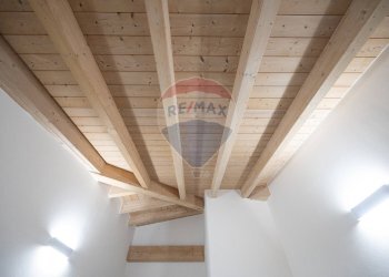 Scale - Quadrilocale Via Villascassa
 
82, Viadana - foto 36