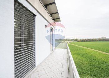 Balcone - Quadrilocale Via Villascassa
 
82, Viadana - foto 41